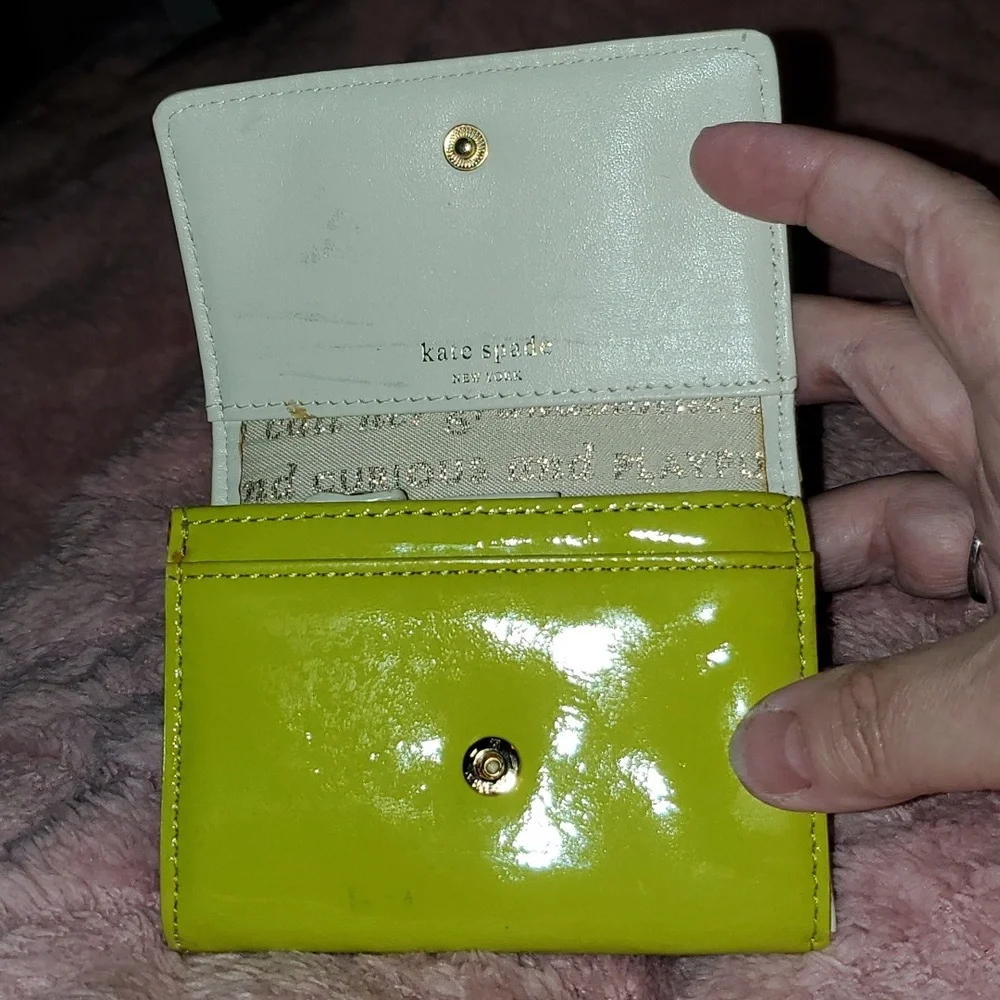 Kate Spade Sour Apple Green Patton Leather Wallet - Picture 10 of 17